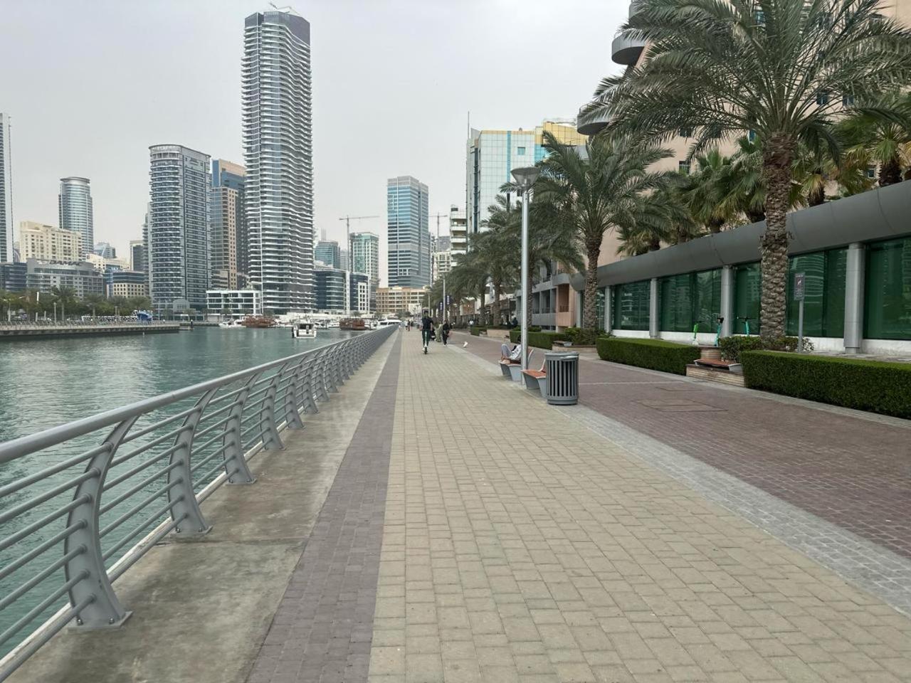Success Luxury Apartment - 5 Min Away Marina Corniche - Free Housekeeping Provided Everyday-24-7 Staff Available For Services Dubaj Exteriér fotografie