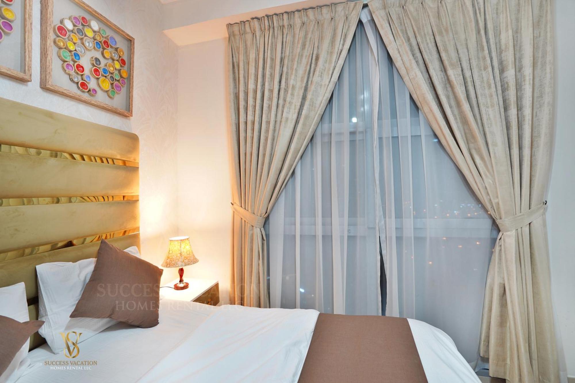 Success Luxury Apartment - 5 Min Away Marina Corniche - Free Housekeeping Provided Everyday-24-7 Staff Available For Services Dubaj Exteriér fotografie